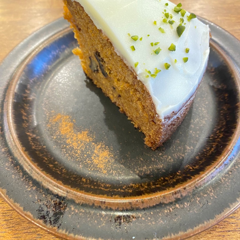 ユーザーが投稿したcarrot cake/キャロットケーキの写真 - 実際訪問したユーザーが直接撮影して投稿した水沢東大通りカフェカフェ&リビング ウチダの写真