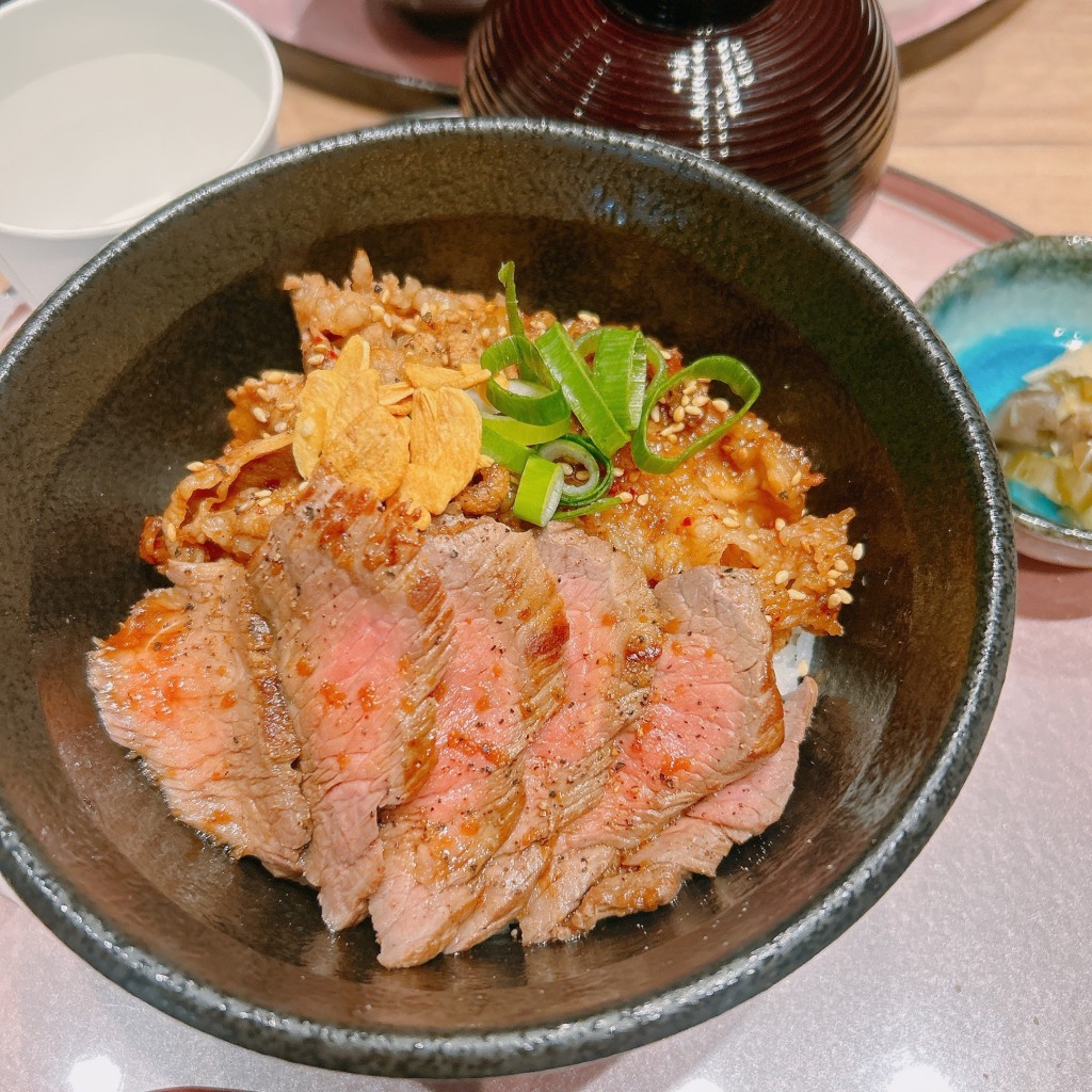 ユーザーが投稿した丼】 ビフテキカルビ丼の写真 - 実際訪問したユーザーが直接撮影して投稿した天美東牛丼ビフテキ重・肉飯 ロマン亭 セブンパーク天美店の写真