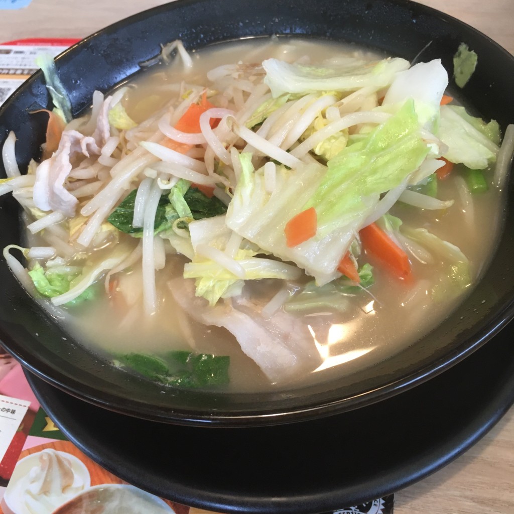 ユーザーが投稿した野菜タンメンの写真 - 実際訪問したユーザーが直接撮影して投稿した石橋ファミリーレストランガスト 東松山店の写真