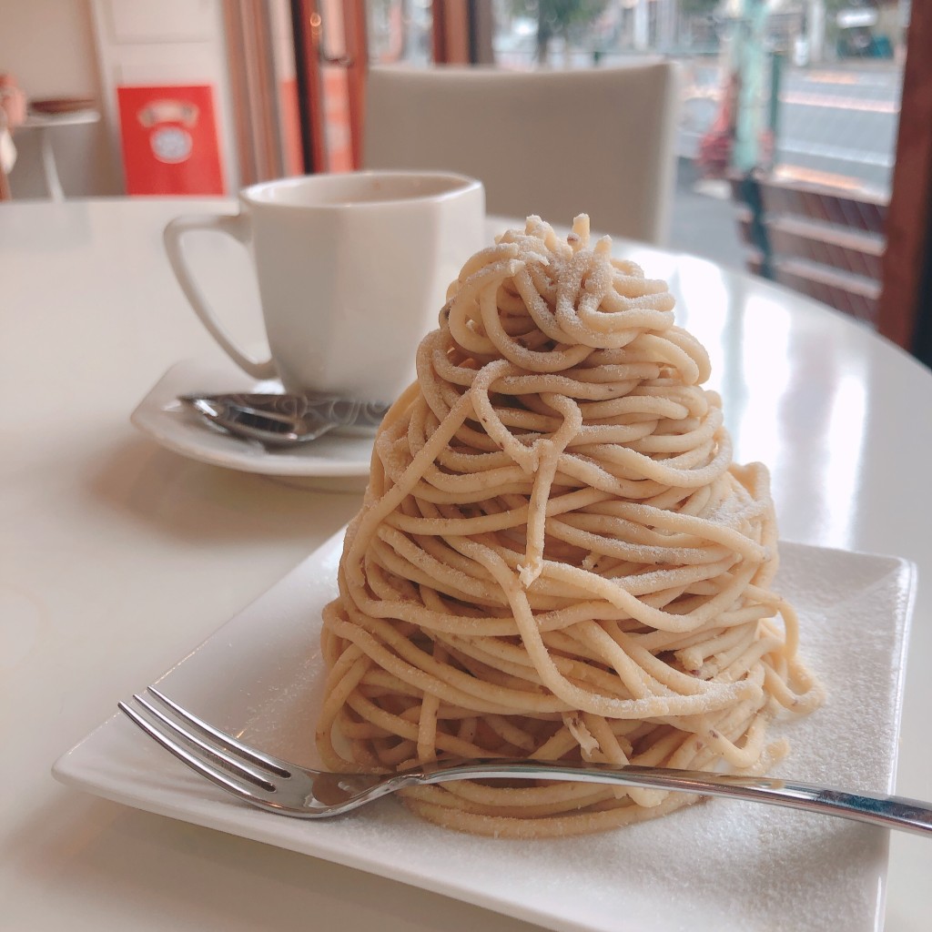 大好物は高カロリーjukanaさんが投稿した大和町ケーキのお店パティスリー ラブリコチエ/Patisserie l'abricotierの写真