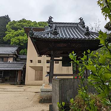 実際訪問したユーザーが直接撮影して投稿した玉川町八幡地域名所鐘楼(栄福寺)の写真