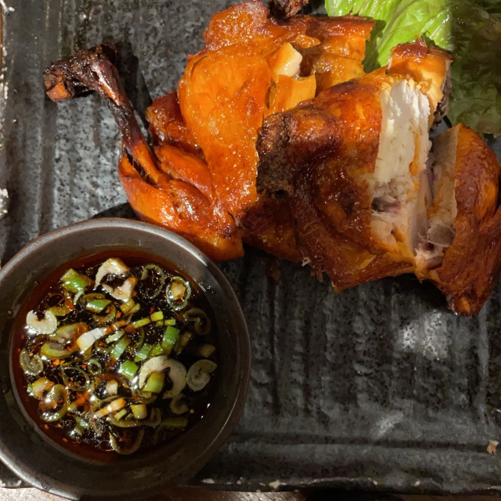 ユーザーが投稿した鶏の丸揚げの写真 - 実際訪問したユーザーが直接撮影して投稿した四谷餃子餃子酒場 四谷本店の写真