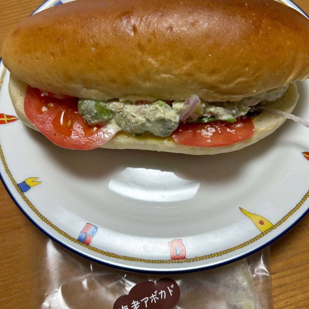 ユーザーが投稿したエビアボの写真 - 実際訪問したユーザーが直接撮影して投稿した浅草ベーカリーパンの田島 浅草ROX店の写真