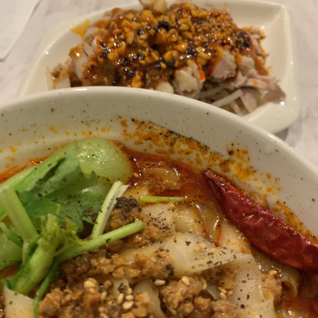 ユーザーが投稿したマーラー刀削麺の写真 - 実際訪問したユーザーが直接撮影して投稿した丸の内中華料理刀削麺酒坊 東京駅店の写真