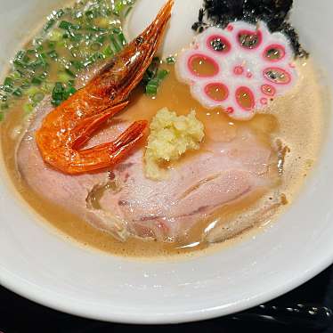 実際訪問したユーザーが直接撮影して投稿した昭和町ラーメン / つけ麺金澤濃厚甘えびラーメン 紅牡丹の写真