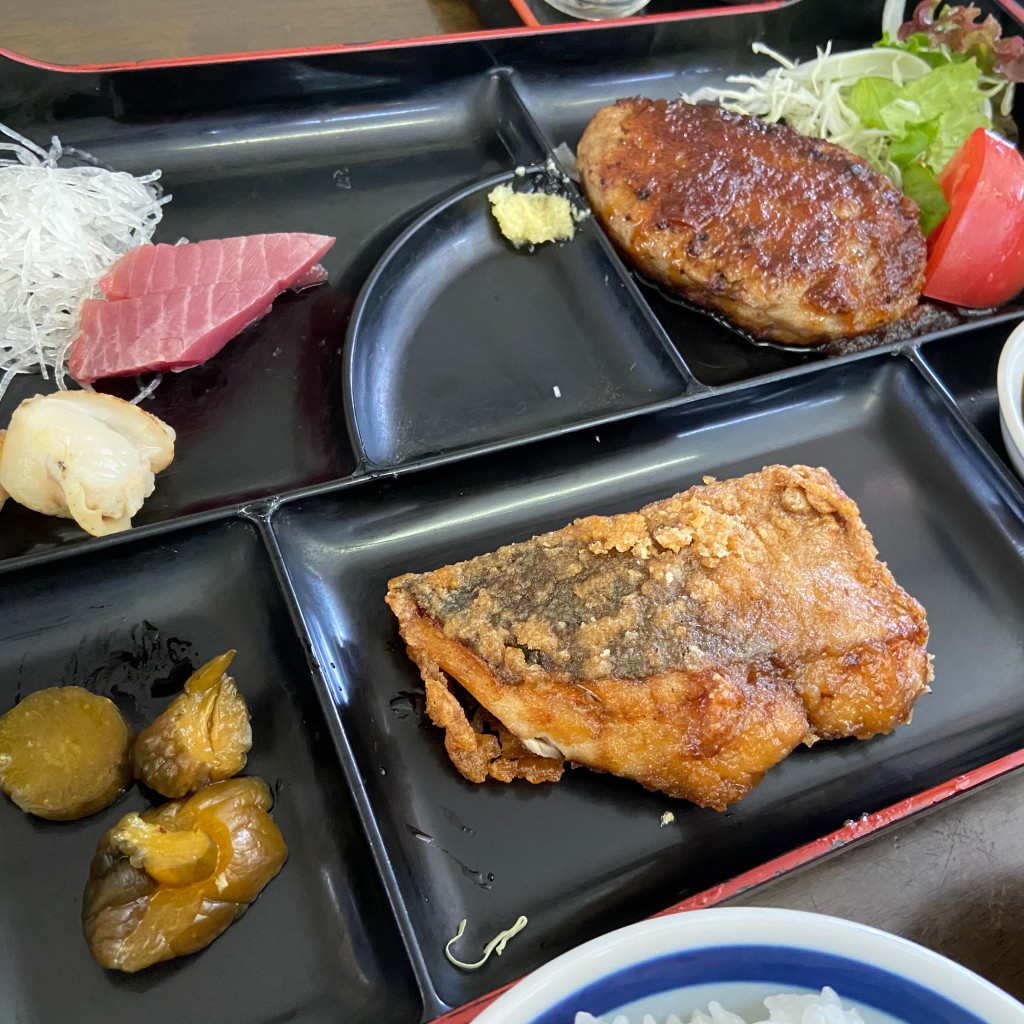 ユーザーが投稿した東定食(日替わり定食)の写真 - 実際訪問したユーザーが直接撮影して投稿した東町定食屋ひがし食堂の写真