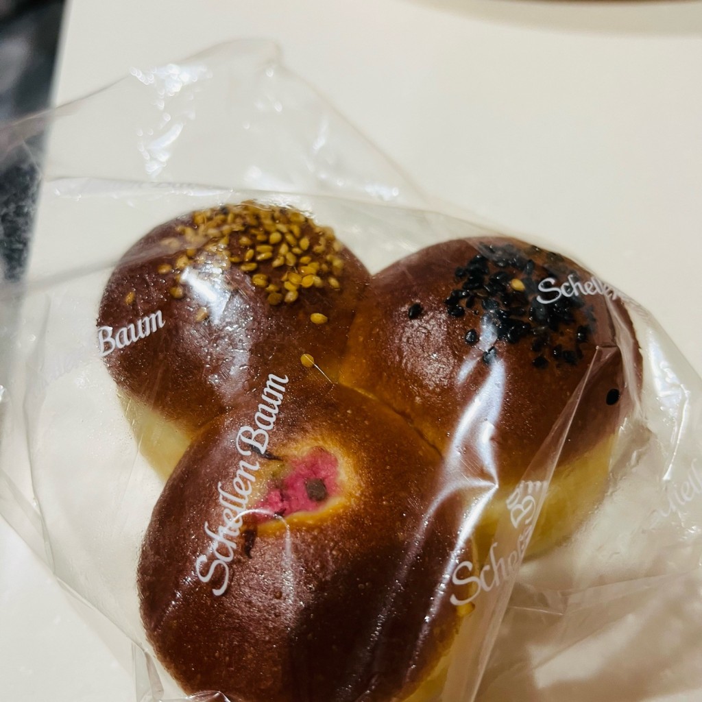 ユーザーが投稿した三色パンの写真 - 実際訪問したユーザーが直接撮影して投稿した鶴田町ベーカリーシェレンバウム クライス店の写真