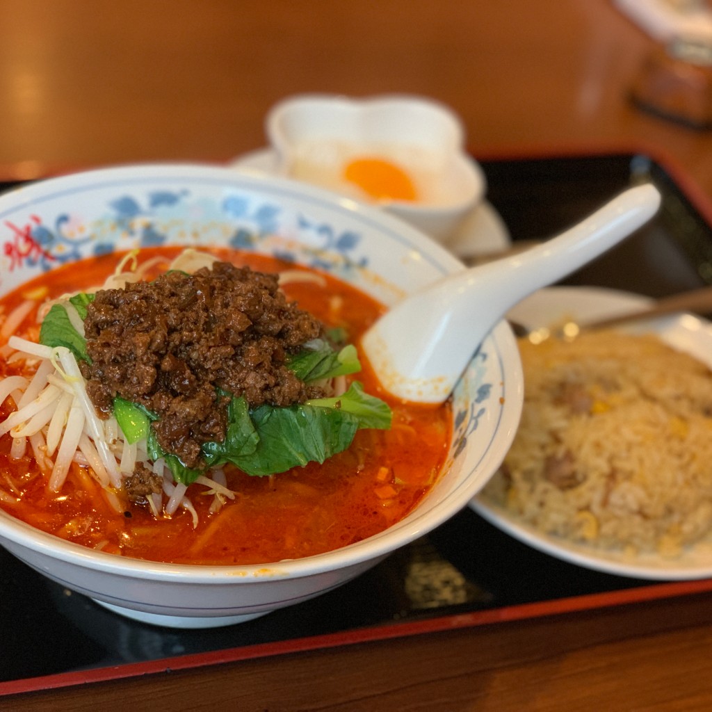 ユーザーが投稿した担々麺セットの写真 - 実際訪問したユーザーが直接撮影して投稿した晴海台湾料理阿里城 晴海トリトンスクエア店の写真