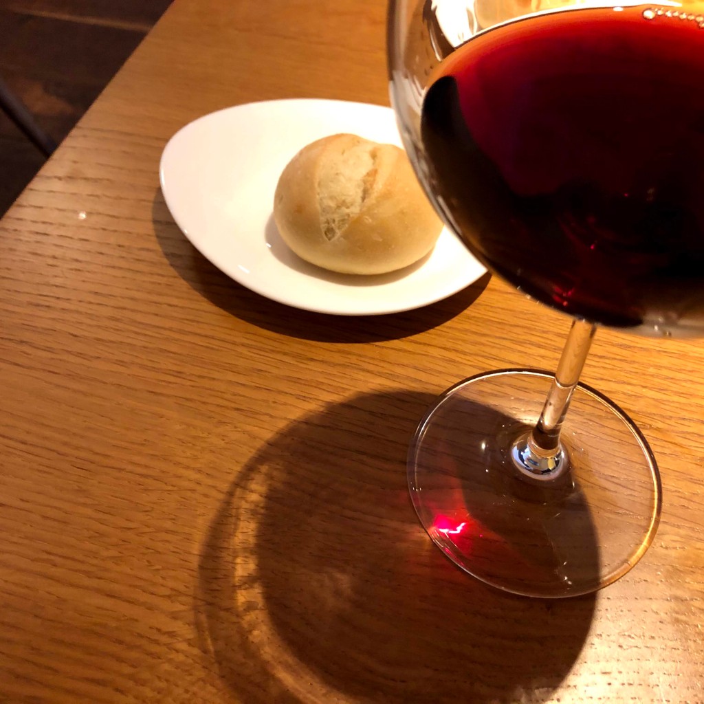 ユーザーが投稿した赤ワイン1100の写真 - 実際訪問したユーザーが直接撮影して投稿した西池袋フレンチシュヴァル・ド・ヒョータンの写真