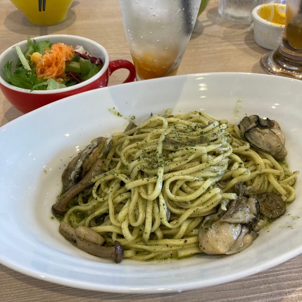 ユーザーが投稿したLunchきまぐれ生パスタAセットの写真 - 実際訪問したユーザーが直接撮影して投稿した大泉寺町カフェイズミ カフェ アンドビストロの写真