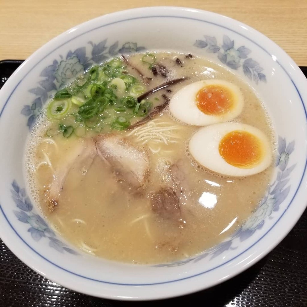 ユーザーが投稿した味玉ラーメンの写真 - 実際訪問したユーザーが直接撮影して投稿した下臼井ラーメン / つけ麺屋台ラーメン 玉龍の写真