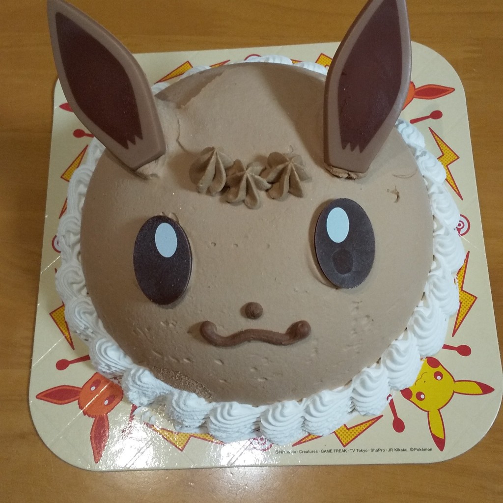 ユーザーが投稿したポケモンアイスケーキイーブイの写真 - 実際訪問したユーザーが直接撮影して投稿した発寒八条アイスクリームサーティワンアイスクリーム イオンモール札幌発寒店の写真