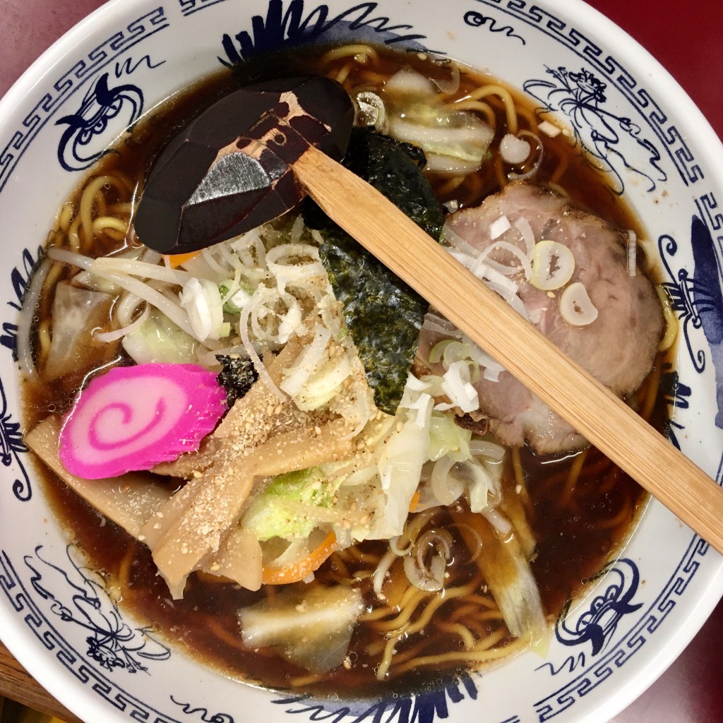 ユーザーが投稿した野菜ラーメン・醤油の写真 - 実際訪問したユーザーが直接撮影して投稿した千代田町ラーメン / つけ麺さっぽろ桃園 千歳駅前店の写真