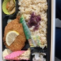 魚弁当 長崎県産あ じフライ 玄米 - 実際訪問したユーザーが直接撮影して投稿した有楽町お弁当玄米デリ 東京交通会館店の写真のメニュー情報