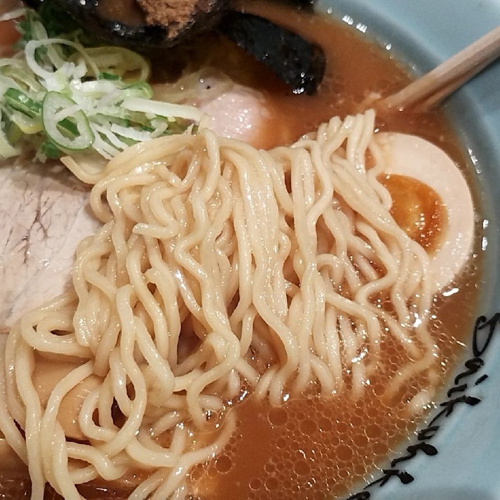 ユーザーが投稿した特選醤油ラーメンの写真 - 実際訪問したユーザーが直接撮影して投稿した美々ラーメン専門店梅光軒 新千歳空港店の写真