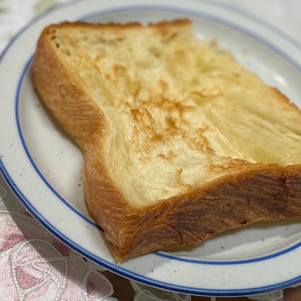 ユーザーが投稿した角食パンの写真 - 実際訪問したユーザーが直接撮影して投稿した久が原ベーカリー久が原 高級角食三日月 村井の写真