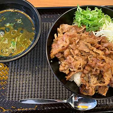 実際訪問したユーザーが直接撮影して投稿した六条東韓国料理韓丼 岐阜六条店の写真