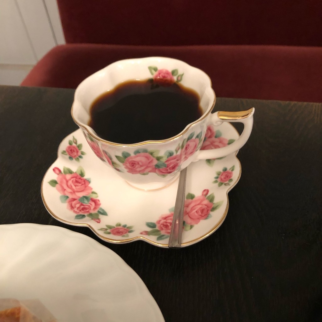 ユーザーが投稿したローズコーヒーの写真 - 実際訪問したユーザーが直接撮影して投稿した山手町ケーキえの木てい 本店の写真