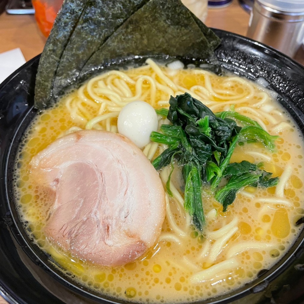 ユーザーが投稿したラーメンの写真 - 実際訪問したユーザーが直接撮影して投稿した西宿ラーメン専門店町田商店 箕面商店の写真