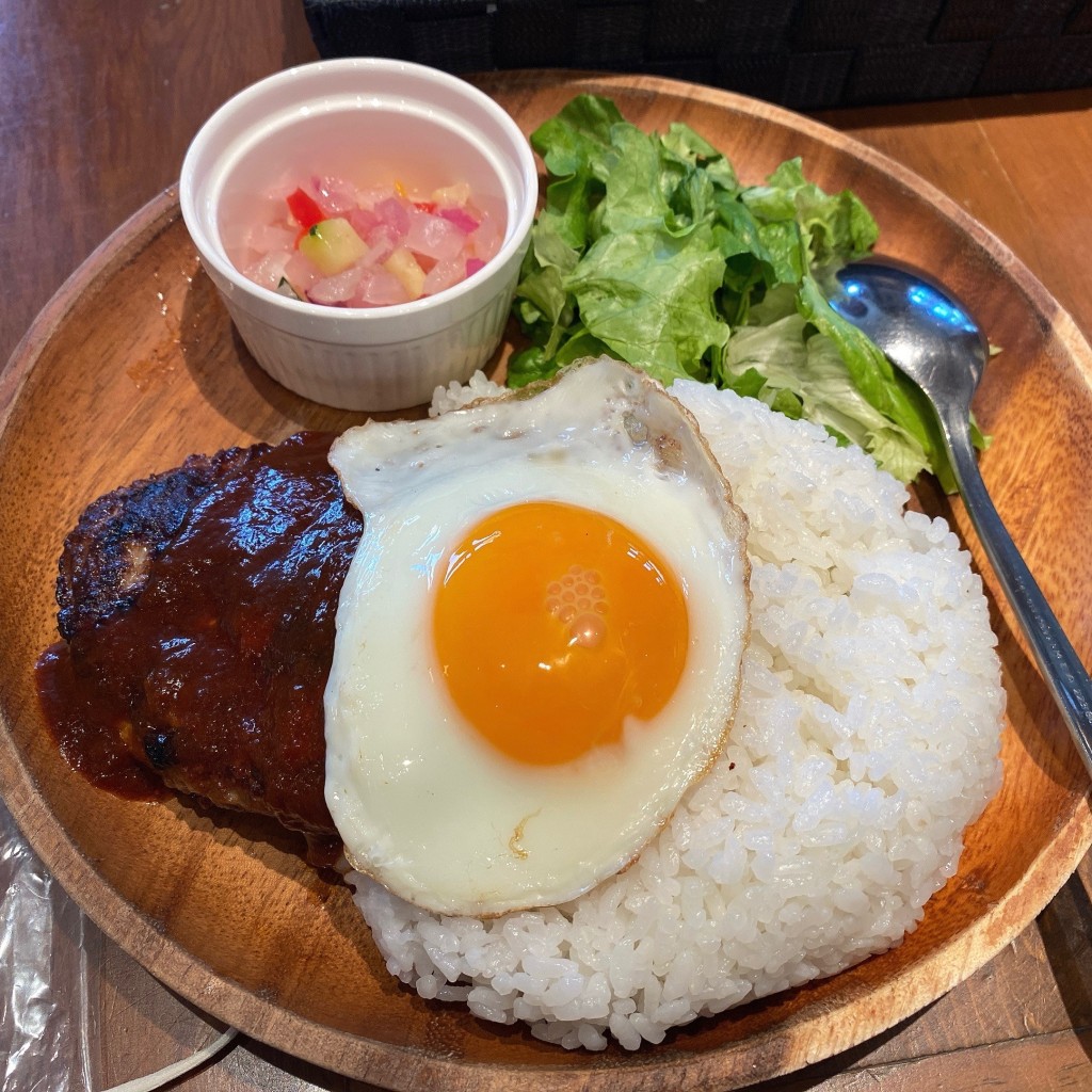 ユーザーが投稿したLunch ハンバーグエッグの写真 - 実際訪問したユーザーが直接撮影して投稿した原町田ハンバーガーヴィレッジヴァンガードダイナールミネ町田店の写真