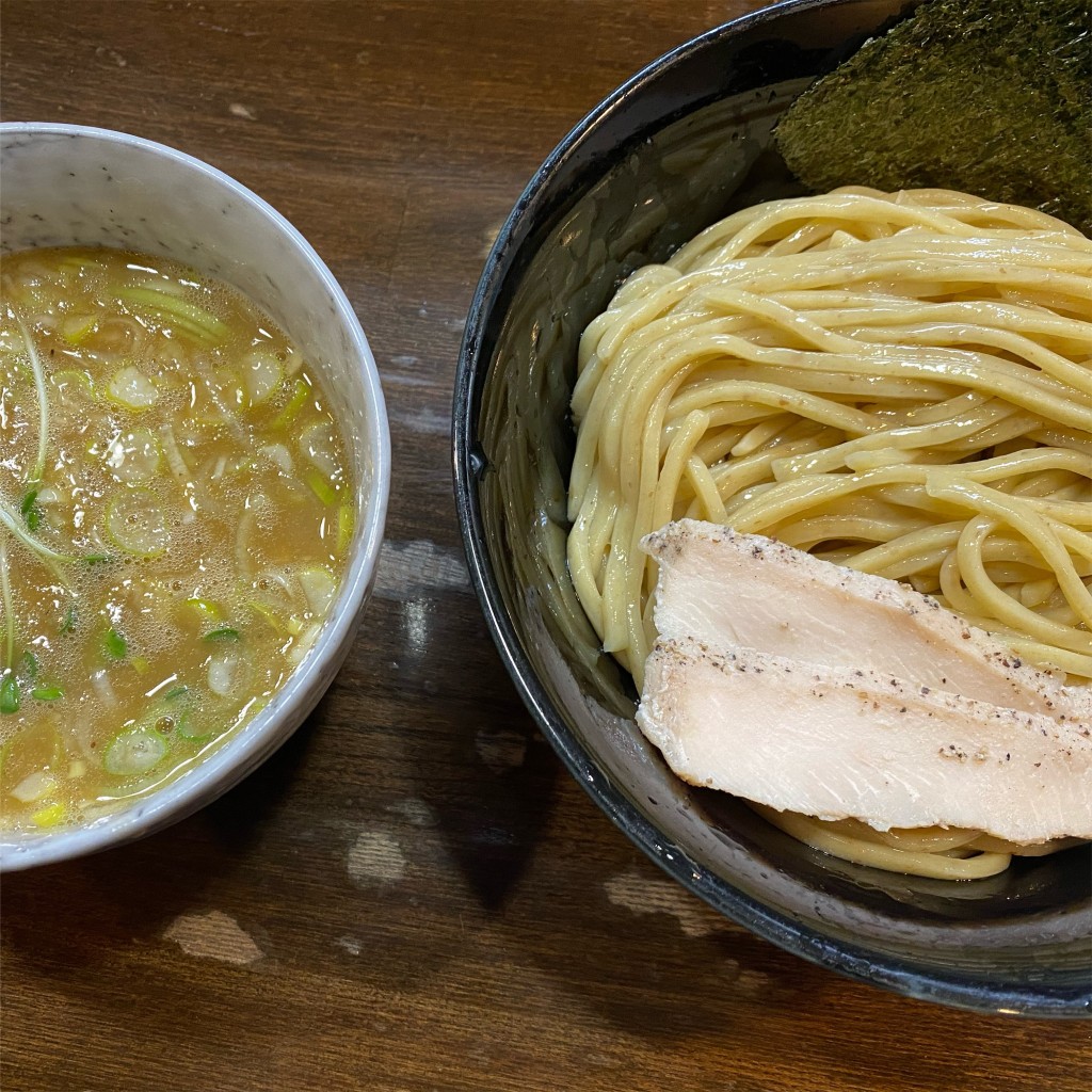 [地方ラーメン]をテーマに、LINE PLACEのユーザーrisaooooさんがおすすめするグルメ店リストの代表写真