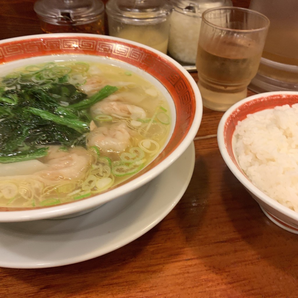 ユーザーが投稿した油淋鶏わんたん定食の写真 - 実際訪問したユーザーが直接撮影して投稿した新宿中華料理広州市場 新宿東口店の写真
