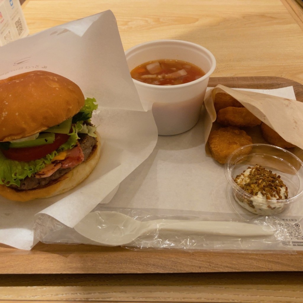 ユーザーが投稿したthe 3rd Burger セットの写真 - 実際訪問したユーザーが直接撮影して投稿した大手町ハンバーガーthe 3rd Burger Otemachi One店の写真