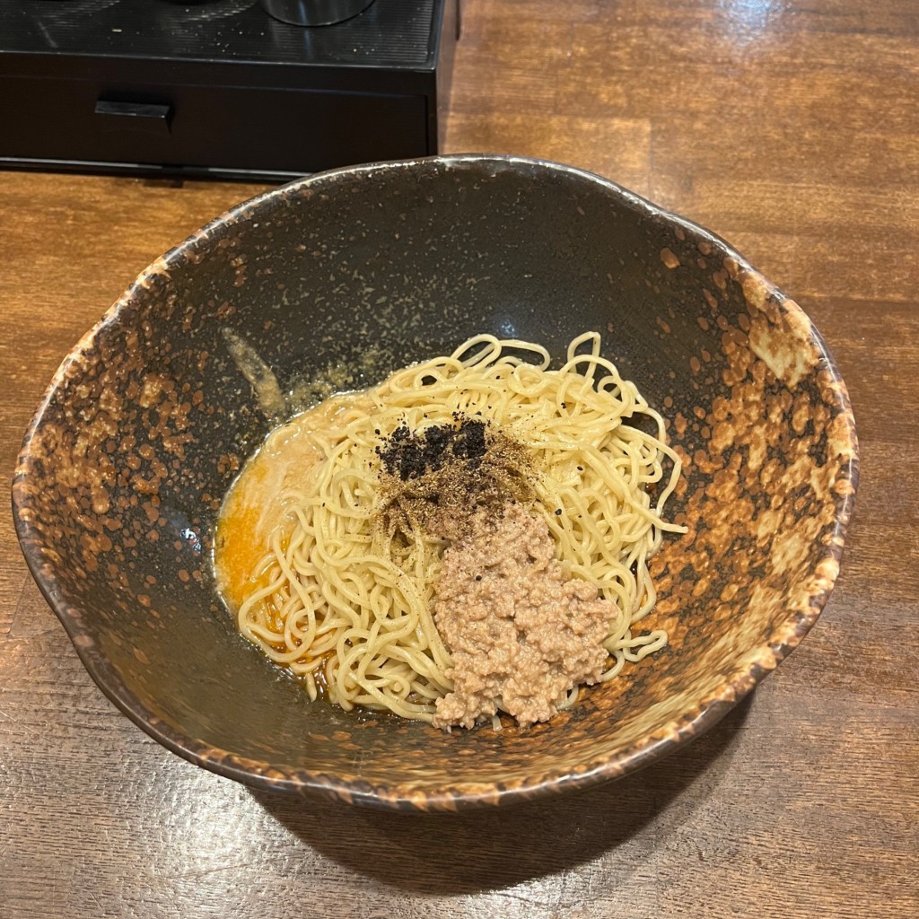 にてのさんが投稿した梅田担々麺のお店汁なし担担麺専門 キング軒 大阪梅田店/しるなしたんたんめんせんもんきんぐけんおおさかうめだてんの写真