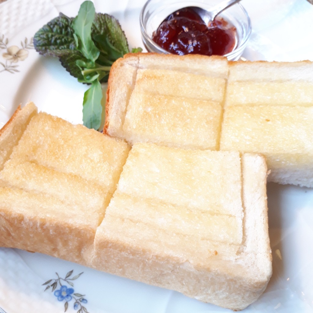 ユーザーが投稿したバタートーストの写真 - 実際訪問したユーザーが直接撮影して投稿した相生町カフェ伊東屋珈琲の写真