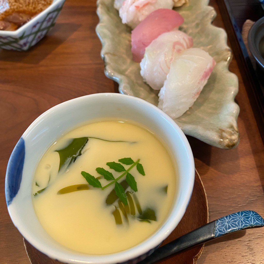 ユーザーが投稿した寿司定食の写真 - 実際訪問したユーザーが直接撮影して投稿した溝尻寿司雪舟庵の写真