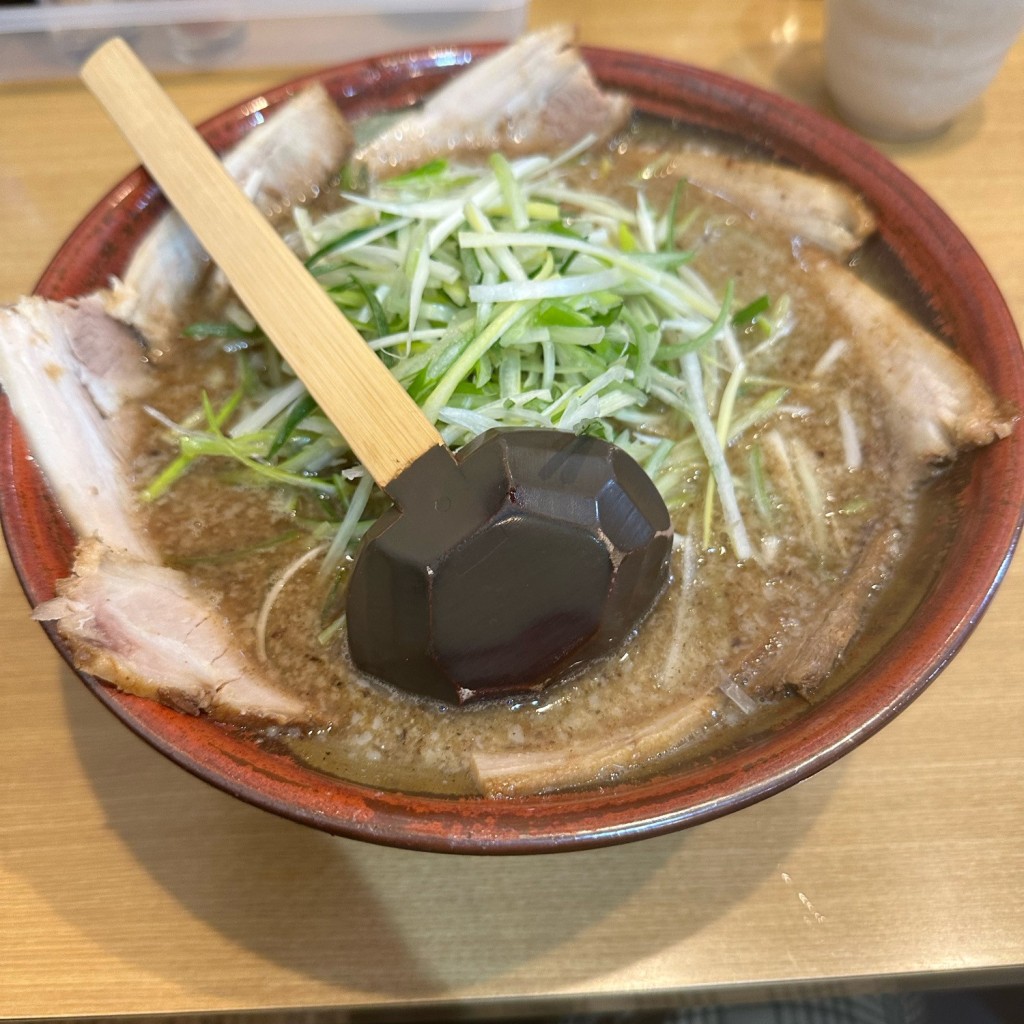 リョウヤンケルのグルメさんが投稿した太郎丸本町ラーメン / つけ麺のお店むてっぽう 太郎丸店/ムテッポウタロウマルテンの写真