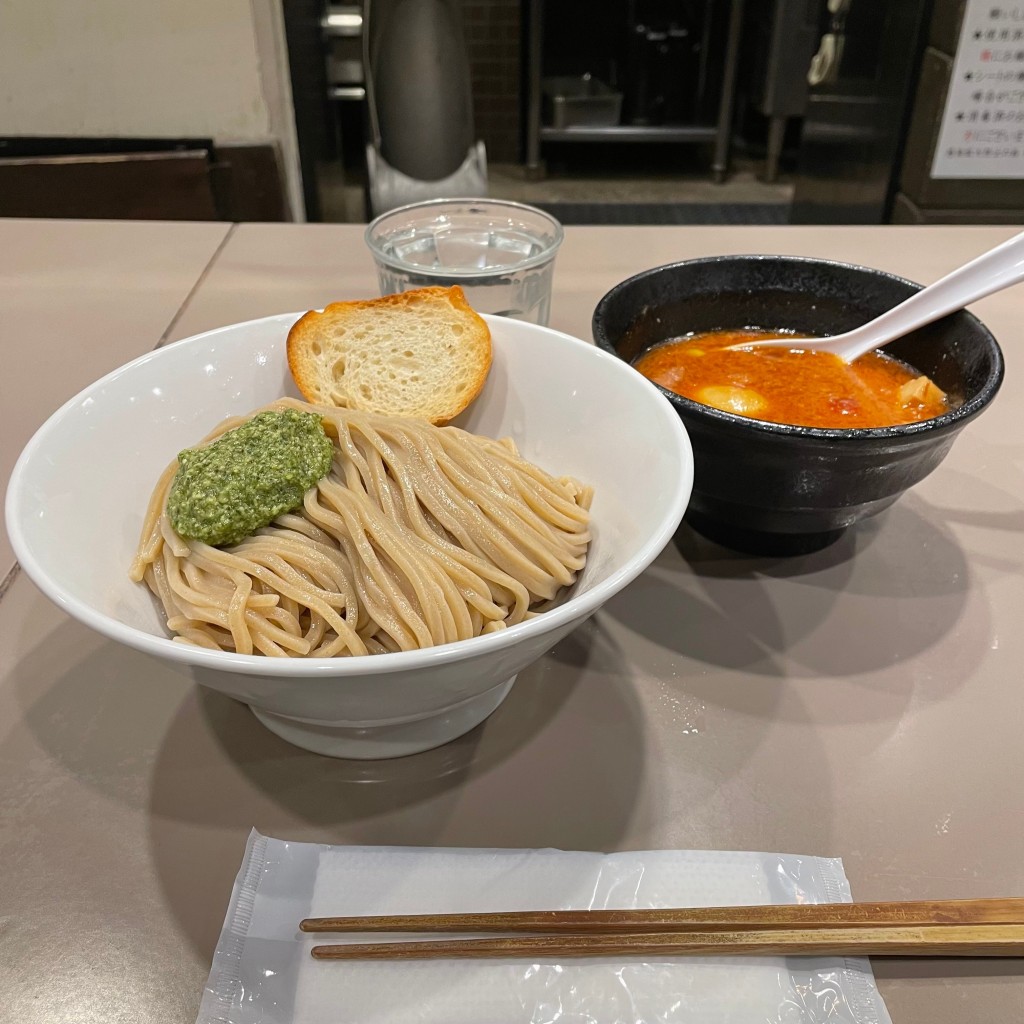 ユーザーが投稿した海老トマトつけ麺　味玉入りの写真 - 実際訪問したユーザーが直接撮影して投稿した千駄ヶ谷つけ麺専門店つけ麺 五ノ神製作所の写真