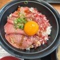 牛トロ&ローストビーフ丼 - 実際訪問したユーザーが直接撮影して投稿した宮寺丼ものローストビーフ YOSHIMI 三井アウトレットパーク入間店の写真のメニュー情報