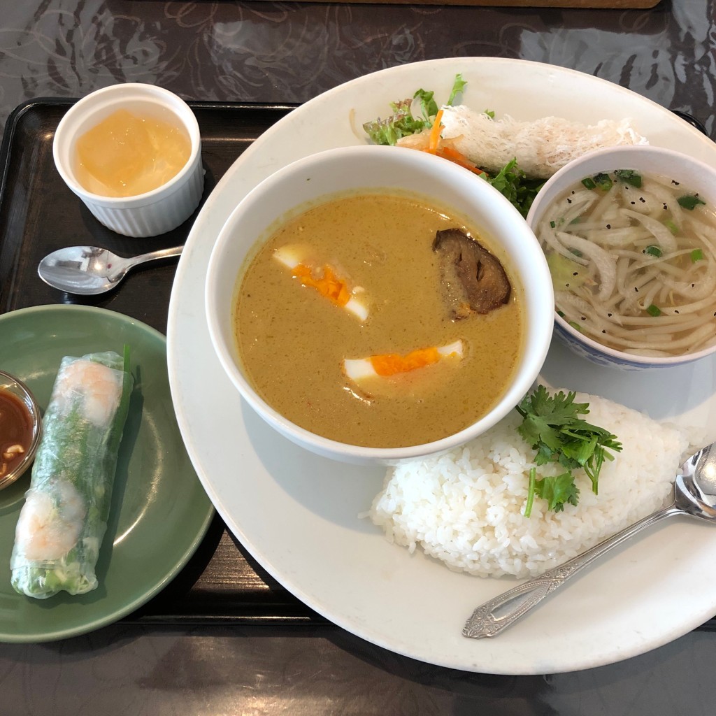 ユーザーが投稿したベトナムカレーランチの写真 - 実際訪問したユーザーが直接撮影して投稿した玉川ベトナム料理ニャーヴェトナム・プルミエ 二子玉川店の写真