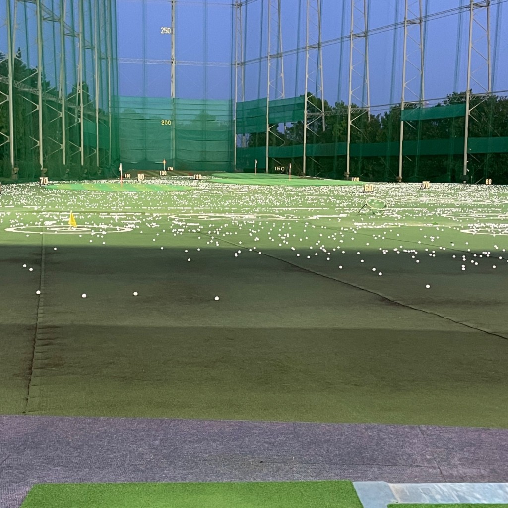 実際訪問したユーザーが直接撮影して投稿した黒川ゴルフ練習場京王若葉台ゴルフ練習場の写真