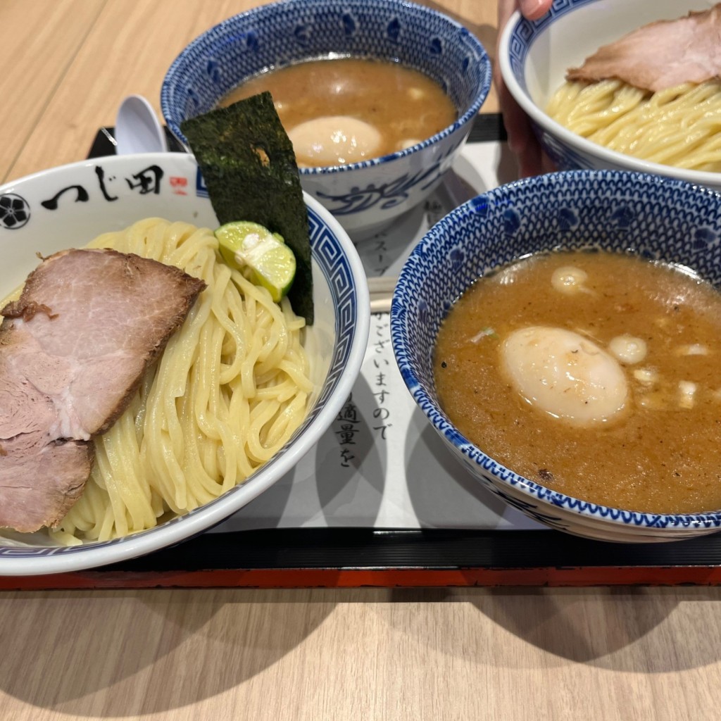 ユーザーが投稿した濃厚味玉つけ麺の写真 - 実際訪問したユーザーが直接撮影して投稿した千里万博公園ラーメン専門店つじ田 大阪ららぽーとEXPOCITY店の写真