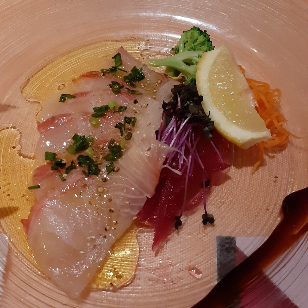 ユーザーが投稿した鮮魚のカルパッチョの写真 - 実際訪問したユーザーが直接撮影して投稿した東和泉パスタマンマパスタ 狛江店の写真