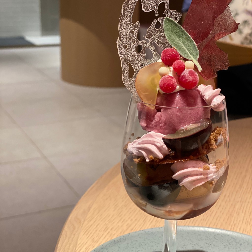 ユーザーが投稿したブドウのコースの写真 - 実際訪問したユーザーが直接撮影して投稿した銀座カフェBeauty Connection Ginza Fruits Salonの写真
