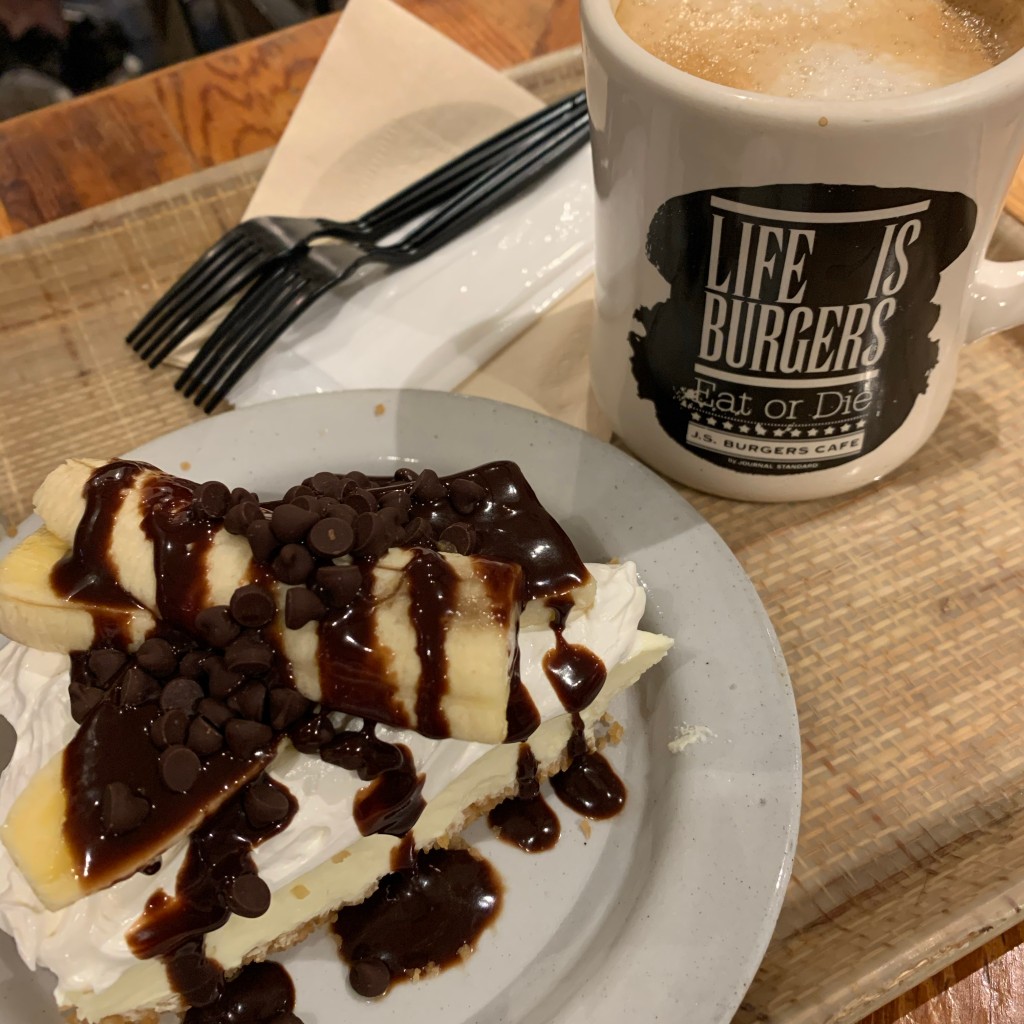 ユーザーが投稿したバナナチョコレートチーズケーキの写真 - 実際訪問したユーザーが直接撮影して投稿した新宿ハンバーガーJ.S. BURGERS CAFE 新宿店の写真