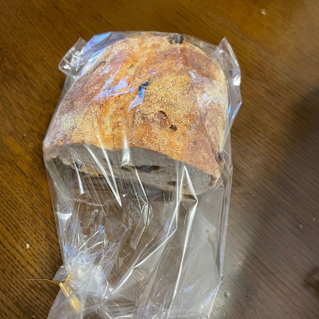 ユーザーが投稿した自然酵母パンの写真 - 実際訪問したユーザーが直接撮影して投稿した晃望台ベーカリーベッカライ ディ シュトラーセの写真