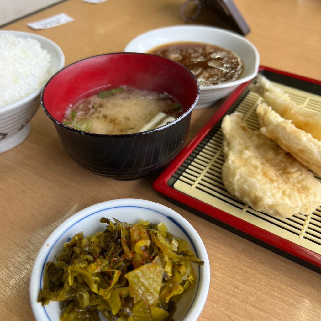 ユーザーが投稿した料定食中ごはんの写真 - 実際訪問したユーザーが直接撮影して投稿した御笠川天ぷらだるまの天ぷら定食 大野城店の写真