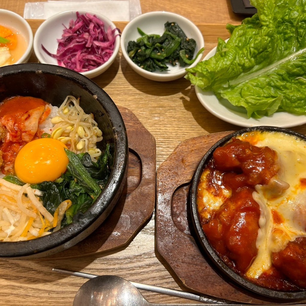 ユーザーが投稿した石焼きビビンバ&チーズタッカルビの写真 - 実際訪問したユーザーが直接撮影して投稿した六軒屋町韓国料理VEGEGOオヌレシクタン&カフェの写真
