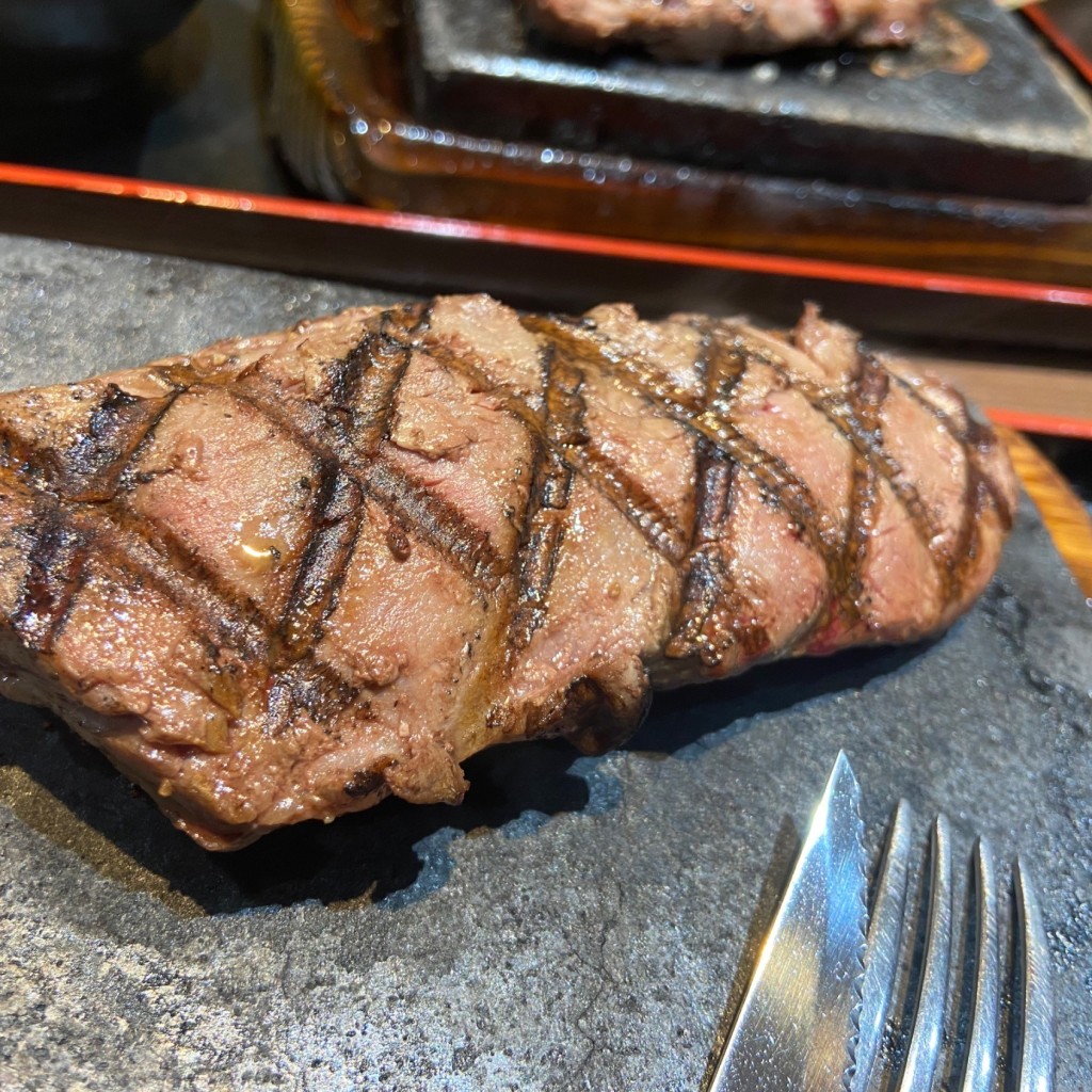 ユーザーが投稿したハラミステーキの写真 - 実際訪問したユーザーが直接撮影して投稿した青葉台ステーキ感動の肉と米 青葉台店の写真