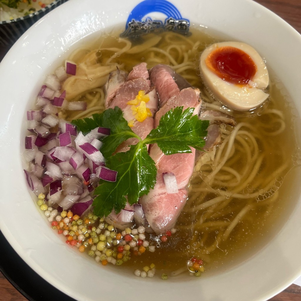 ユーザーが投稿しただし塩ラーメンの写真 - 実際訪問したユーザーが直接撮影して投稿した学文殿町ラーメン専門店座右の麺の写真