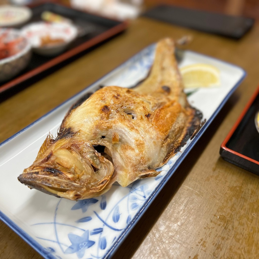 ユーザーが投稿した焼魚定食の写真 - 実際訪問したユーザーが直接撮影して投稿した三国町宿魚介 / 海鮮料理お食事処 田島の写真