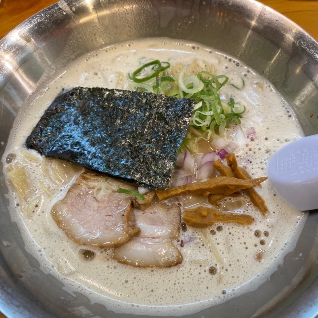 ユーザーが投稿した麺虎ラーメン 唐揚げなどの写真 - 実際訪問したユーザーが直接撮影して投稿した紺屋ラーメン / つけ麺らーめん 麺虎の写真