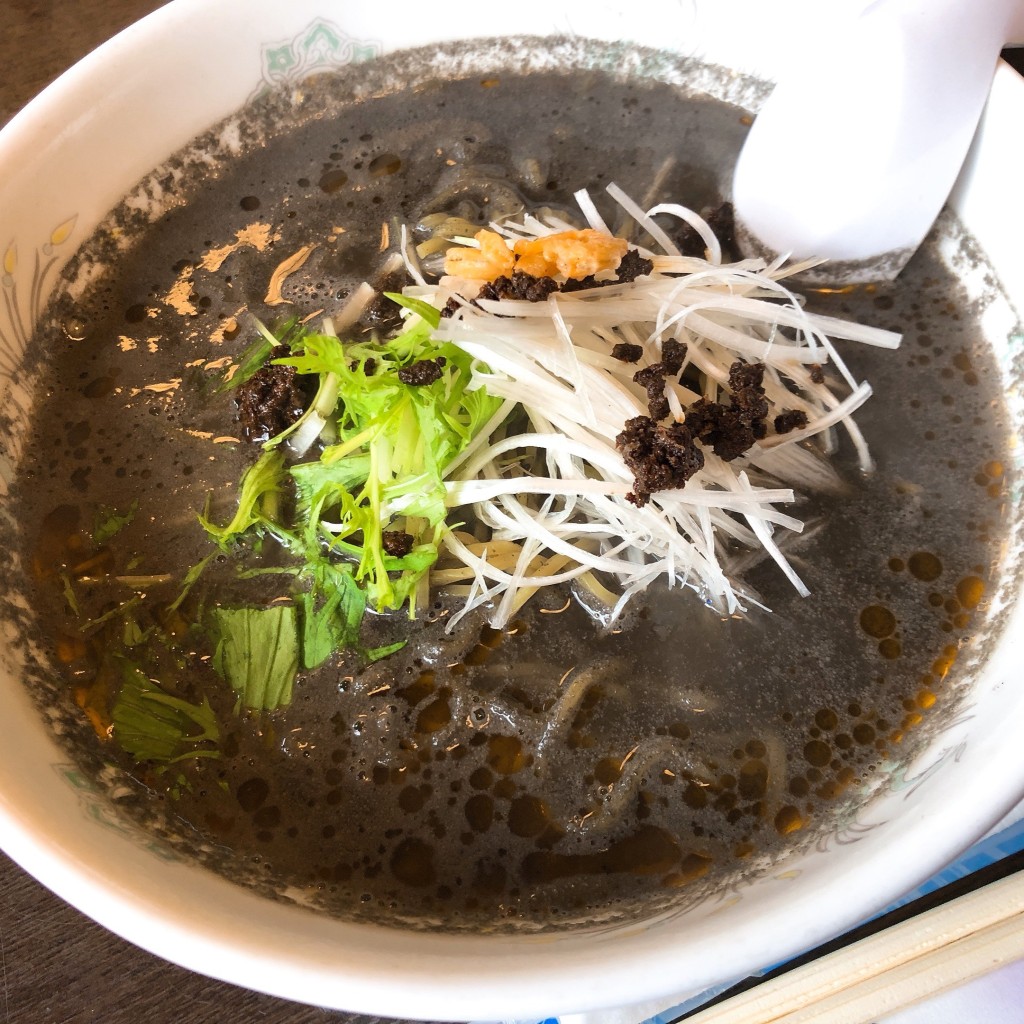 ユーザーが投稿した黒タンタンメンの写真 - 実際訪問したユーザーが直接撮影して投稿した貝地中華料理異風園の写真