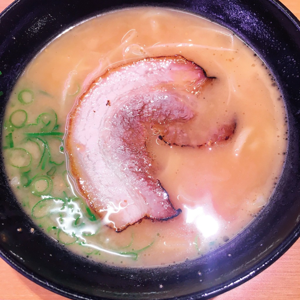 ユーザーが投稿した400円ラーメンの写真 - 実際訪問したユーザーが直接撮影して投稿した南船場回転寿司スシロー心斎橋店の写真