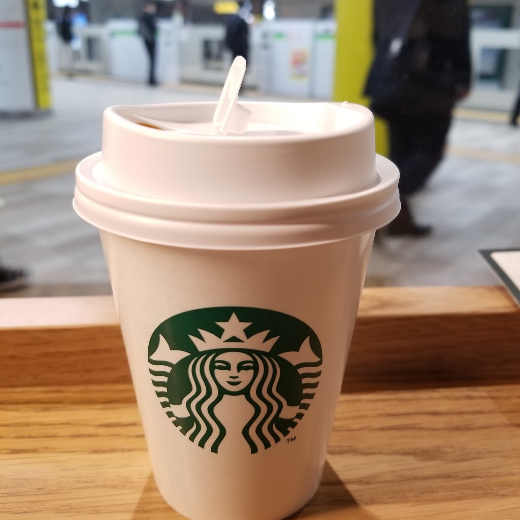 ユーザーが投稿したコーヒーの写真 - 実際訪問したユーザーが直接撮影して投稿した神田神保町カフェスターバックスコーヒー 都営神保町駅店の写真