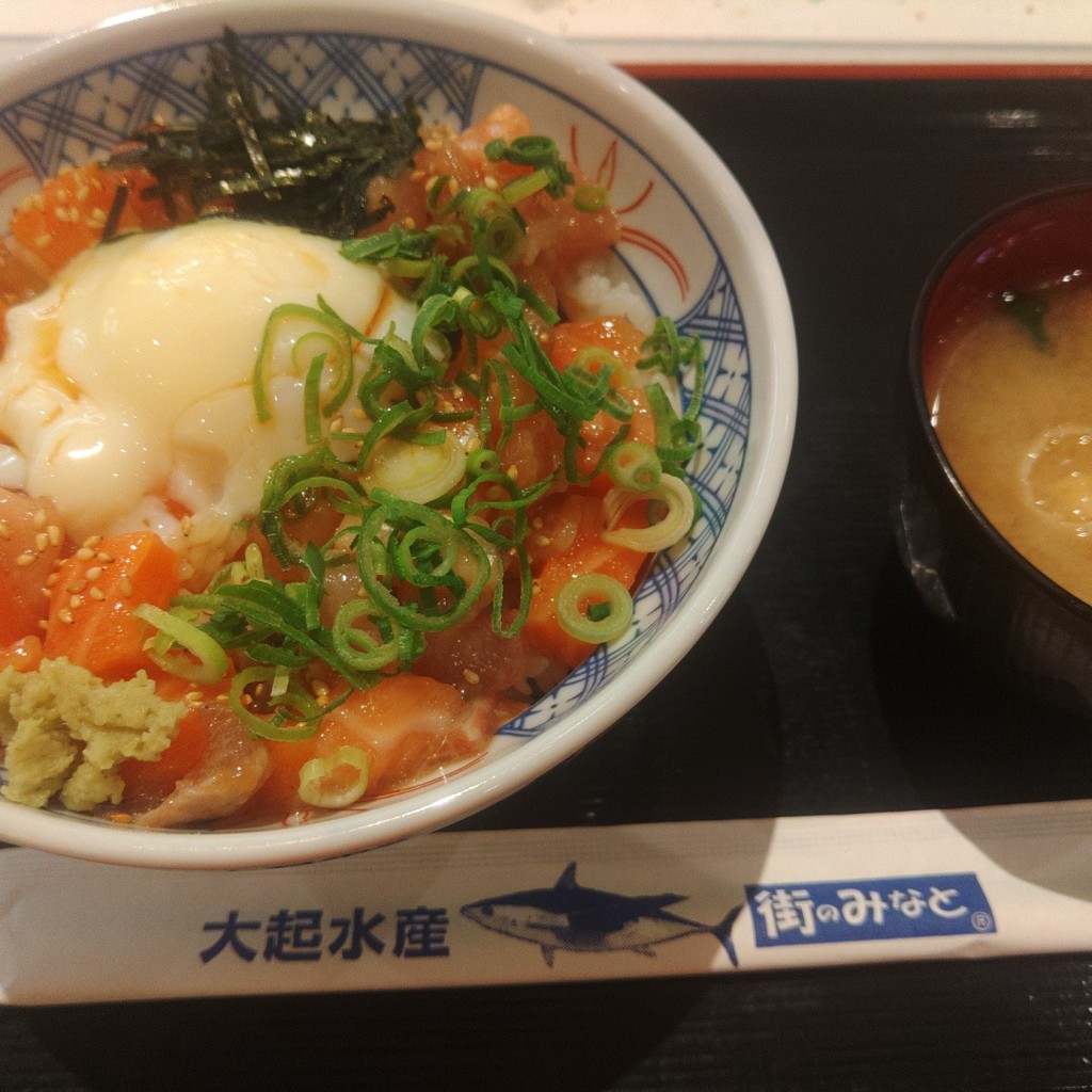 ユーザーが投稿した漁師丼 胡麻醤油だれの写真 - 実際訪問したユーザーが直接撮影して投稿した西宿魚介 / 海鮮料理大起水産 街のみなと 箕面キューズモール店の写真